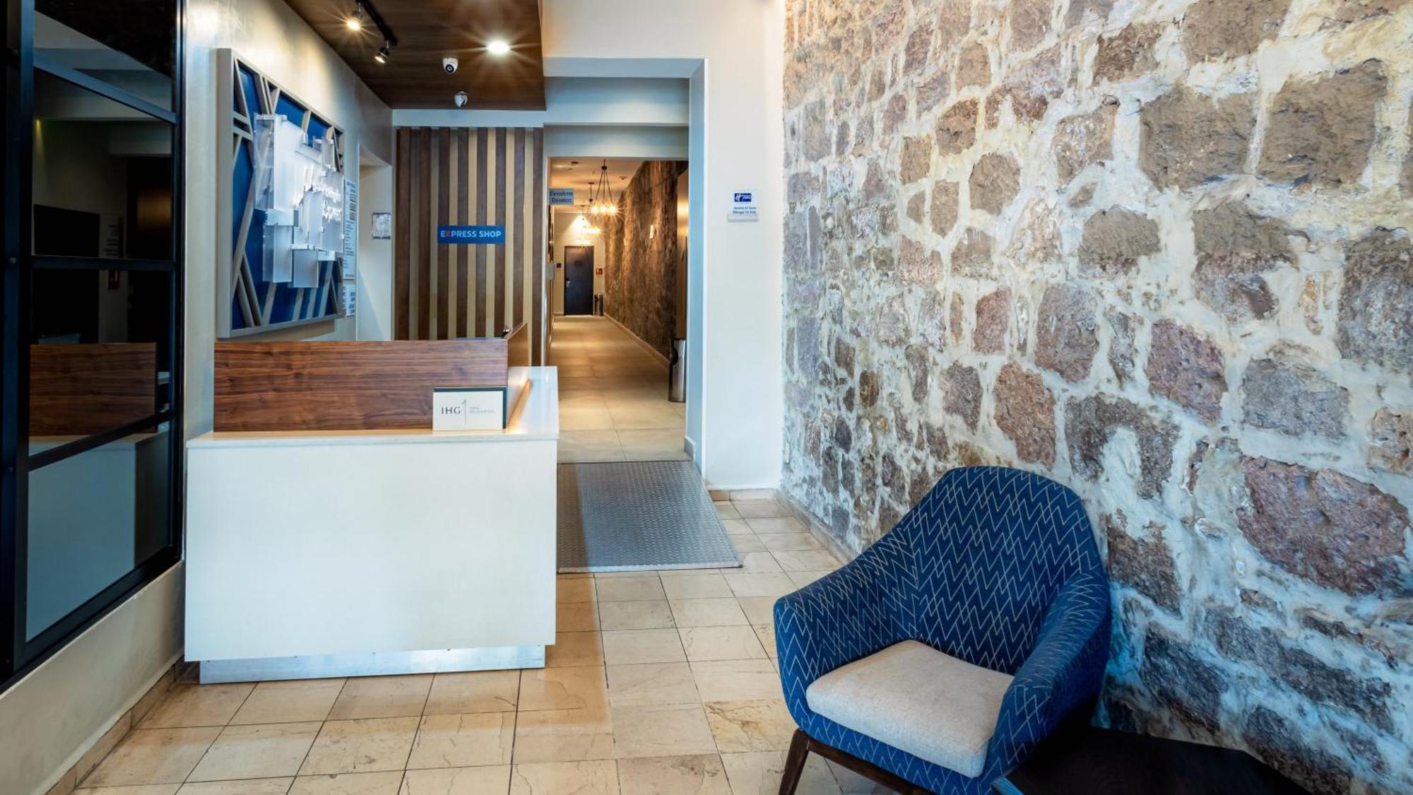 Holiday Inn Express Morelia Centro Historico Exterior photo